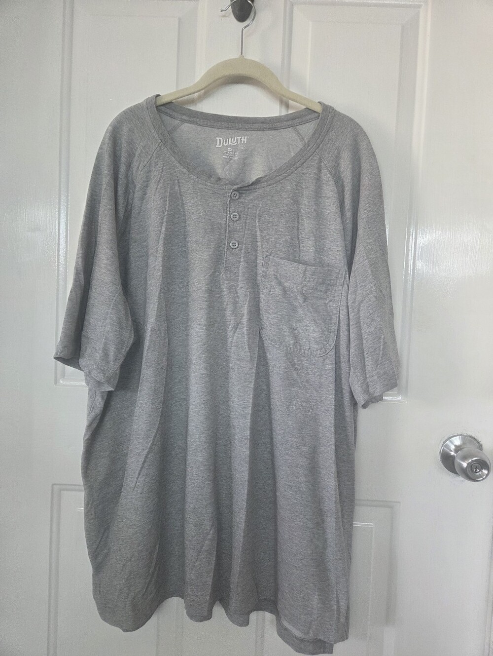 Duluth Trading Co Light Gray Short Sleeve Henley Pocket Tee XXL